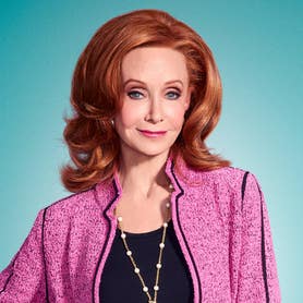 Call Me Kat Season 3 Premiere Sept 29 At 9 30 8 30c On Fox Call Me Kat Season 3 Premiere Sept 29 At 9 30 8 30c On Fox